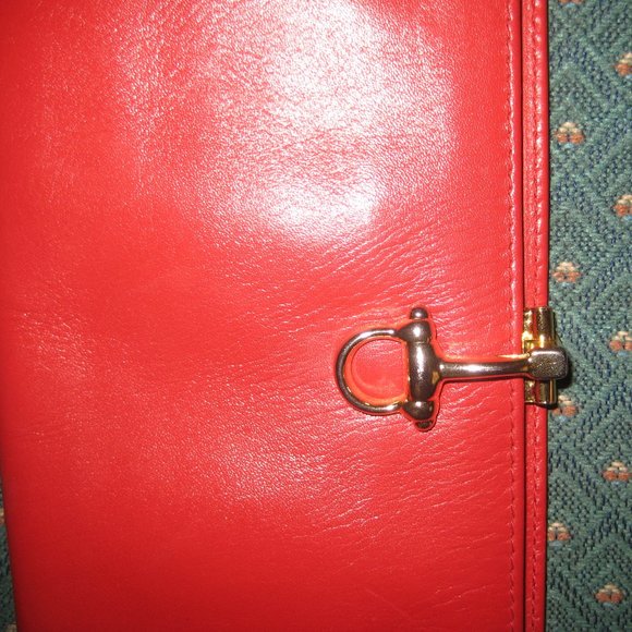 ❤️Amazing PLYMOUTH Red Leather Gold Horsebit Clutch ID Bill Fold Wallet - Picture 8 of 12